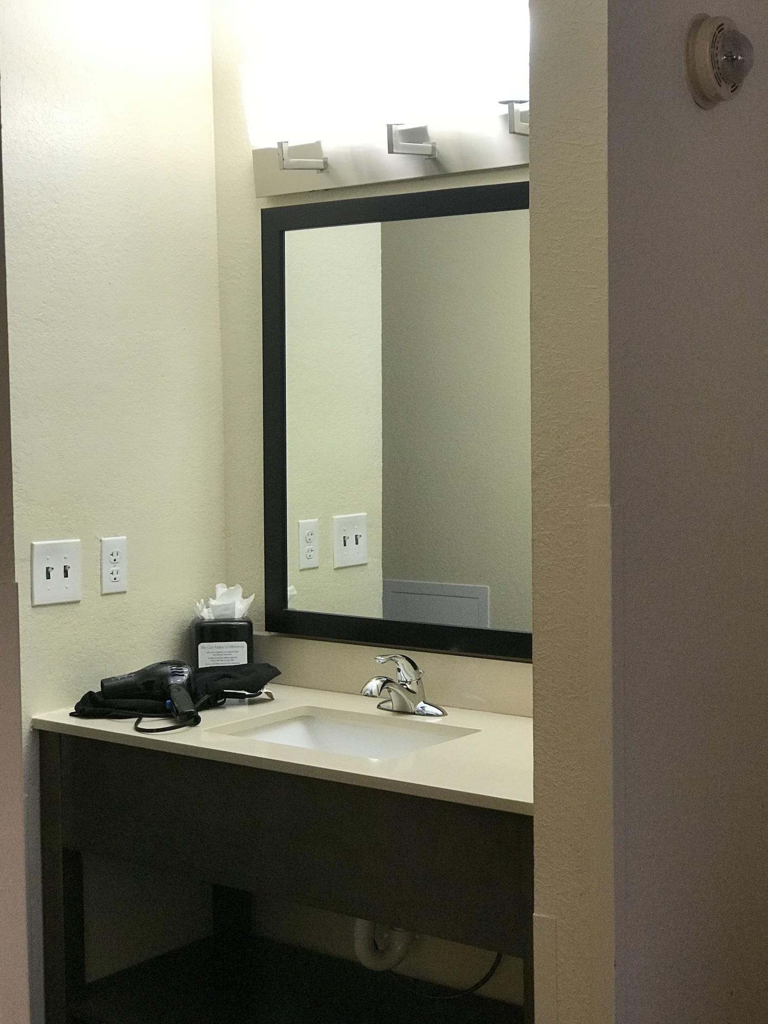 Comfort Inn Near Frost Bank Center 샌안토니오 외부 사진