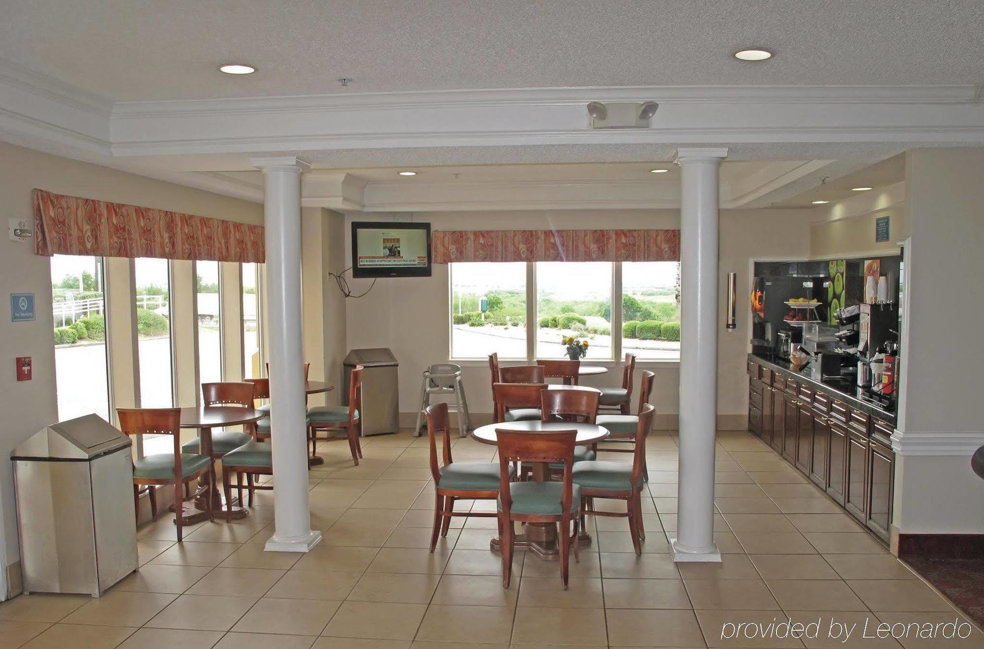 Comfort Inn Near Frost Bank Center 샌안토니오 외부 사진